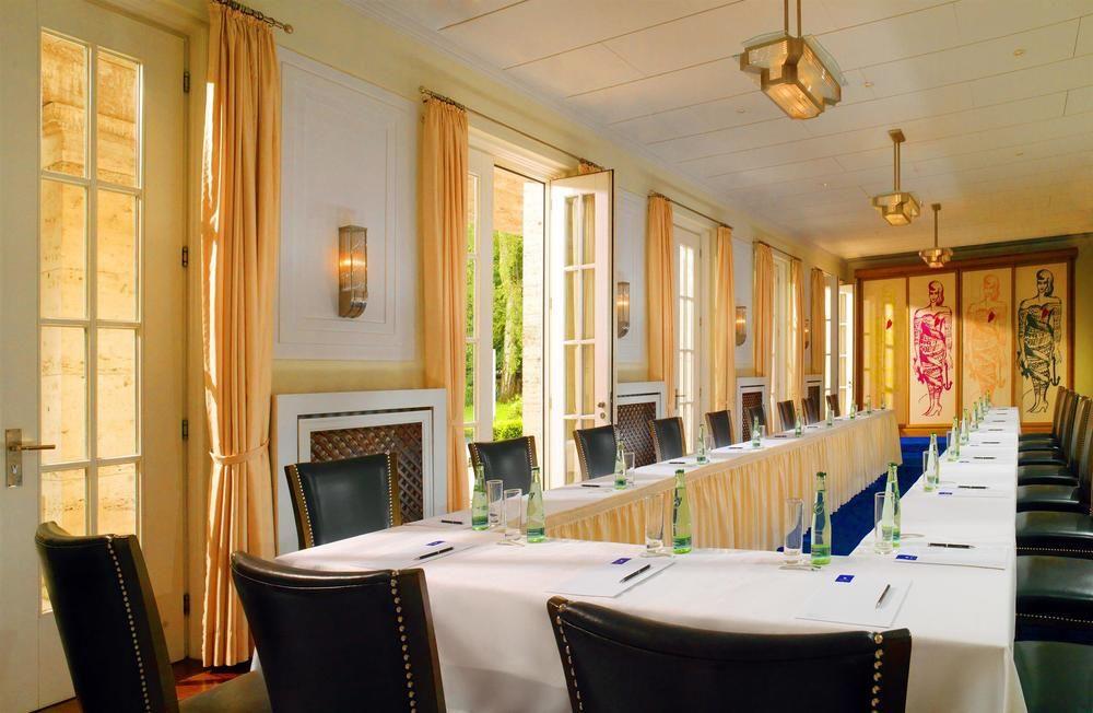 Hotel Elephant Weimar, Autograph Collection Exterior foto The Long Room
