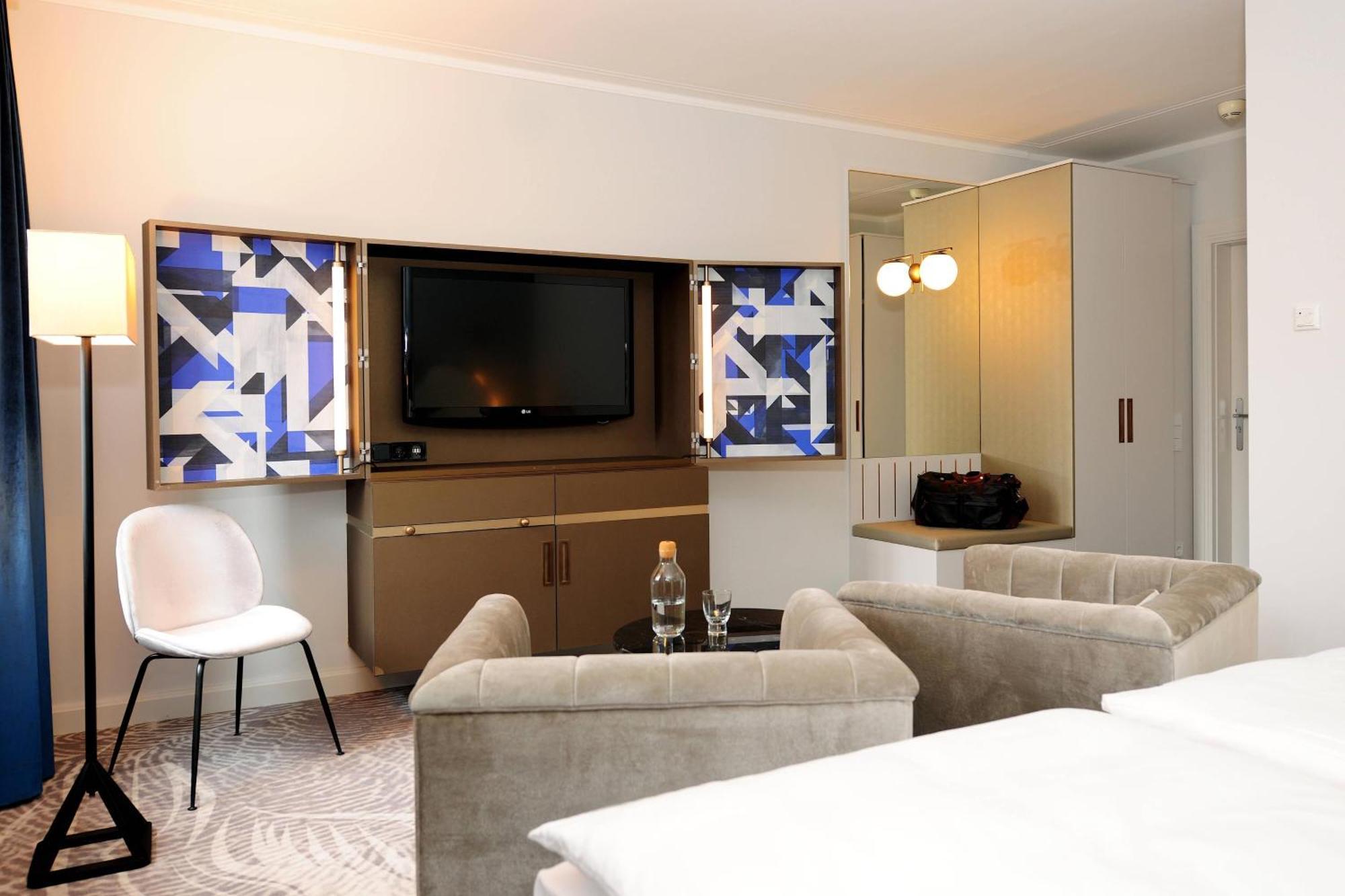 Hotel Elephant Weimar, Autograph Collection Exterior foto A suite at the hotel